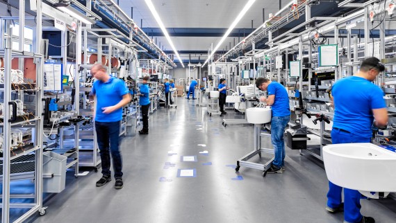 Виробництво AquaClean Mera в Йоні