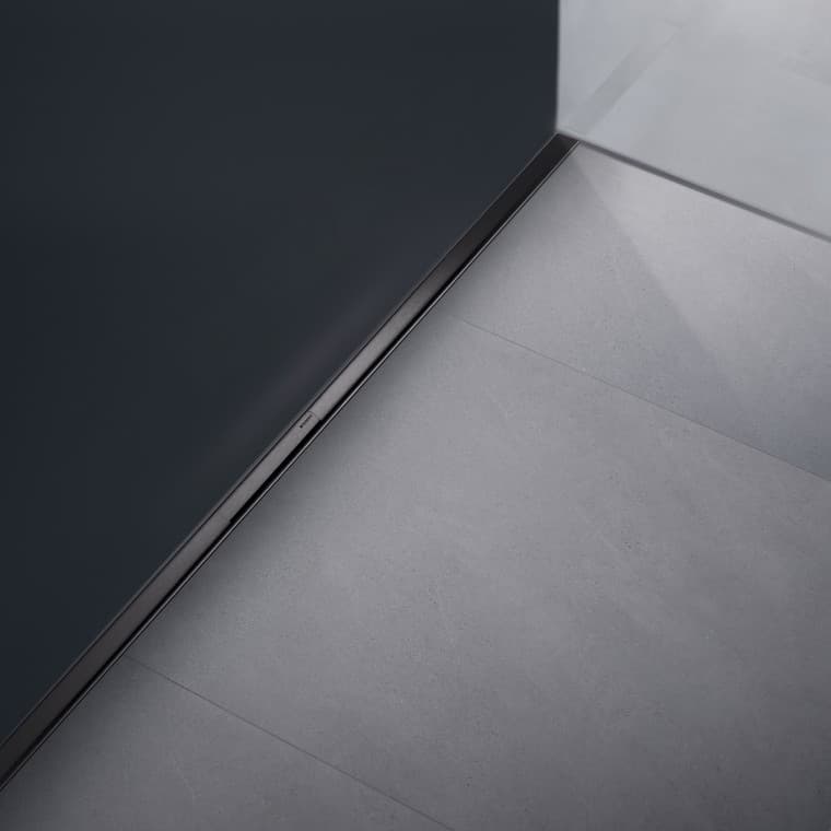 Оновлений душовий канал Geberit CleanLine50 з можливістю монтажу впритул до стіни Оновлений душовий канал Geberit CleanLine50 з можливістю монтажу впритул до стіни