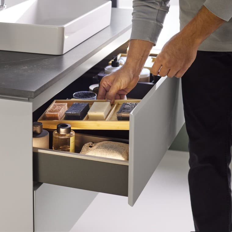 Тумба під умивальник Geberit ONE з системою організації Тумба під умивальник Geberit ONE з системою організації