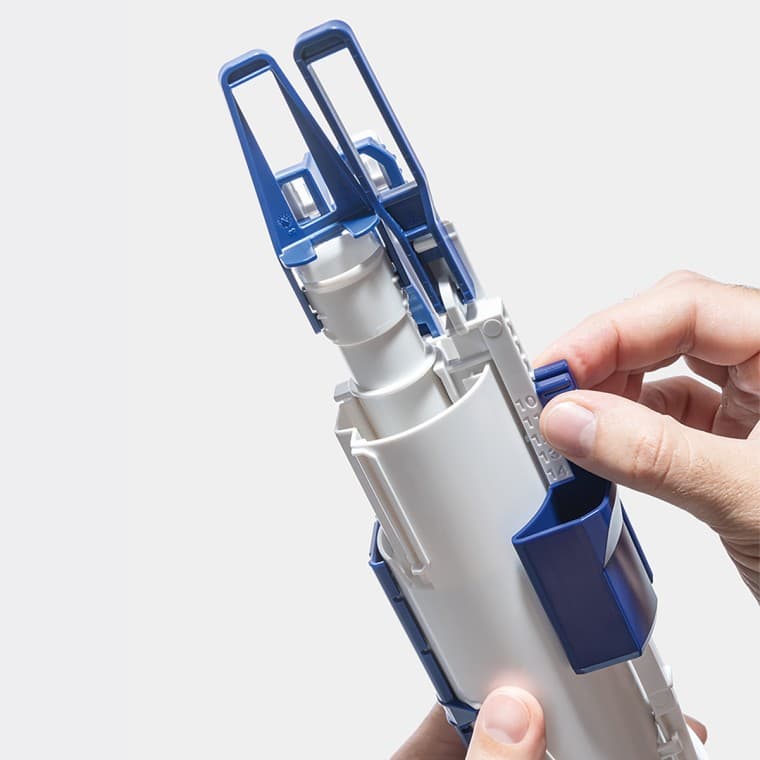 Зливний клапан типу 212 пропонує універсальні налаштування, що дозволяє легко регулювати об'єм змиву. Зливний клапан типу 212 пропонує універсальні налаштування, що дозволяє легко регулювати об'єм змиву.