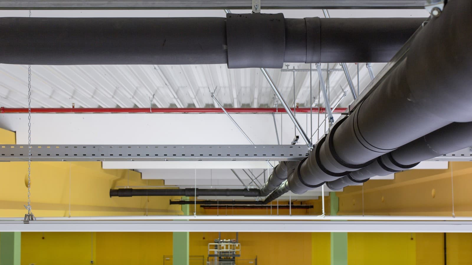 Трубопроводи Geberit PE у водостічній системі з Geberit Pluvia Трубопроводи Geberit PE у водостічній системі з Geberit Pluvia