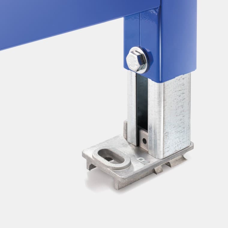 Опорна пластина з порожниною Опорна пластина з порожниною