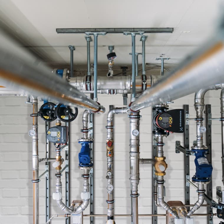 Geberit Mapress Therm забезпечує надійний захист від зовнішньої корозії в закритих контурах охолодження та холодильних контурах, у яких утворюється конденсат Geberit Mapress Therm забезпечує надійний захист від зовнішньої корозії в закритих контурах охолодження та холодильних контурах, у яких утворюється конденсат